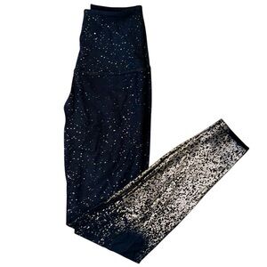 HOST PICK 🎉 Beyond Yoga Metallic Ombré Legging